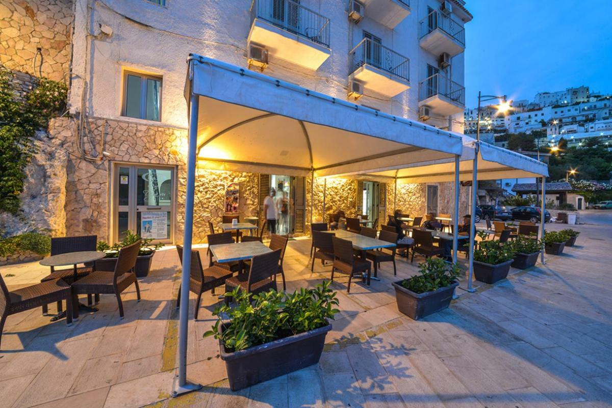 B&B Al Molo เปสคีชี ภายนอก รูปภาพ